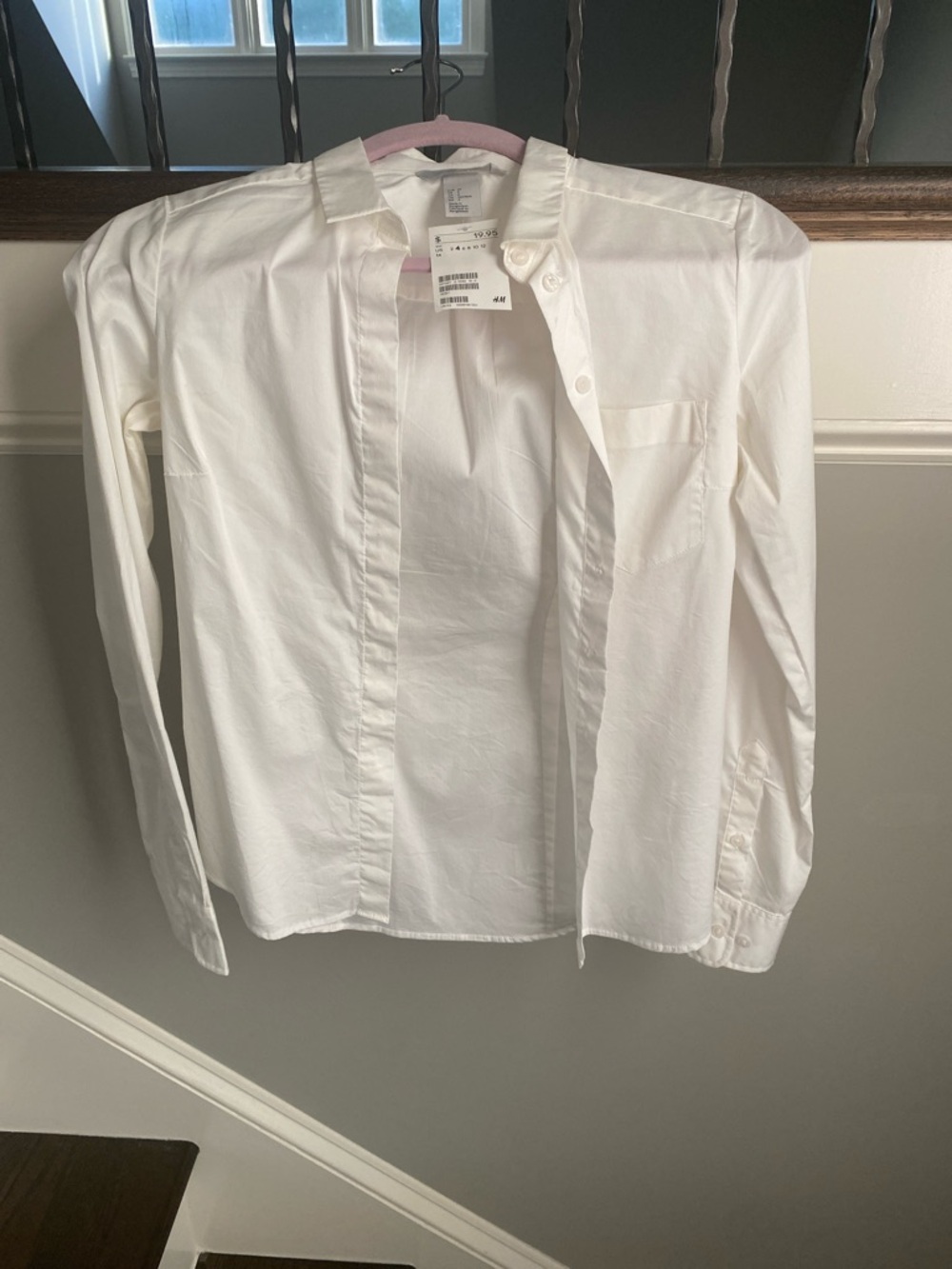 H&M White Women’s Classic Button-Up Fitted Shirt